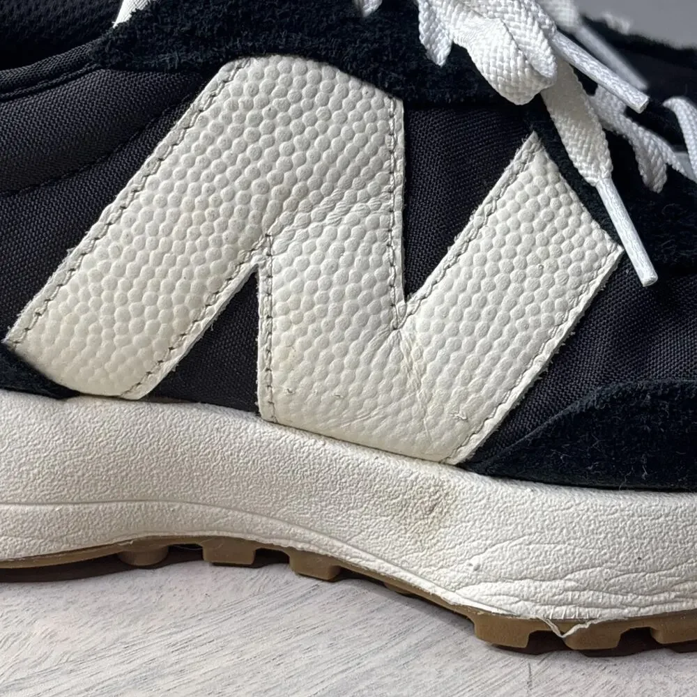New Balance 327 Black White Retro Running Sneakers Women’s Size 8.5 - Picture 3 of 16